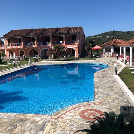 Regina Nina Hotel Vasilatika  Bagian luar foto