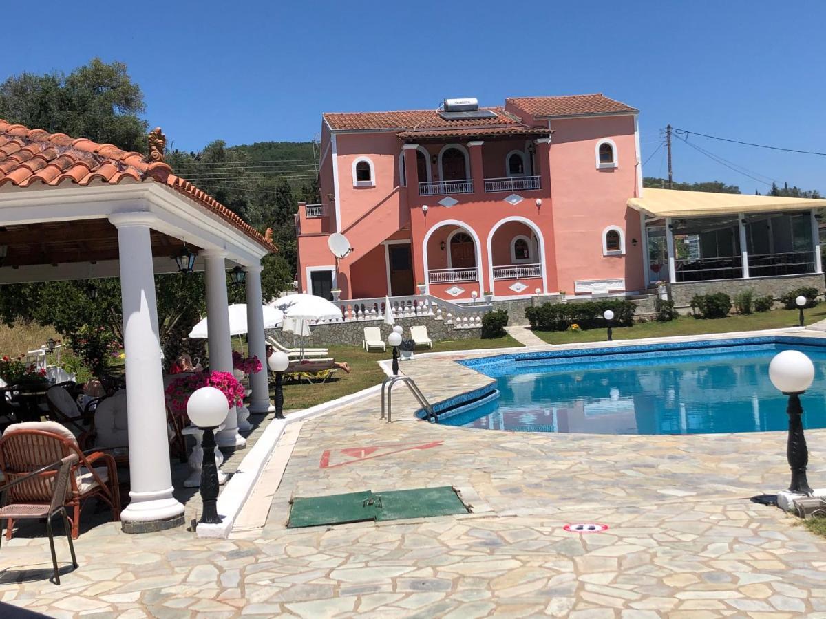 Regina Nina Hotel Vasilatika  Bagian luar foto