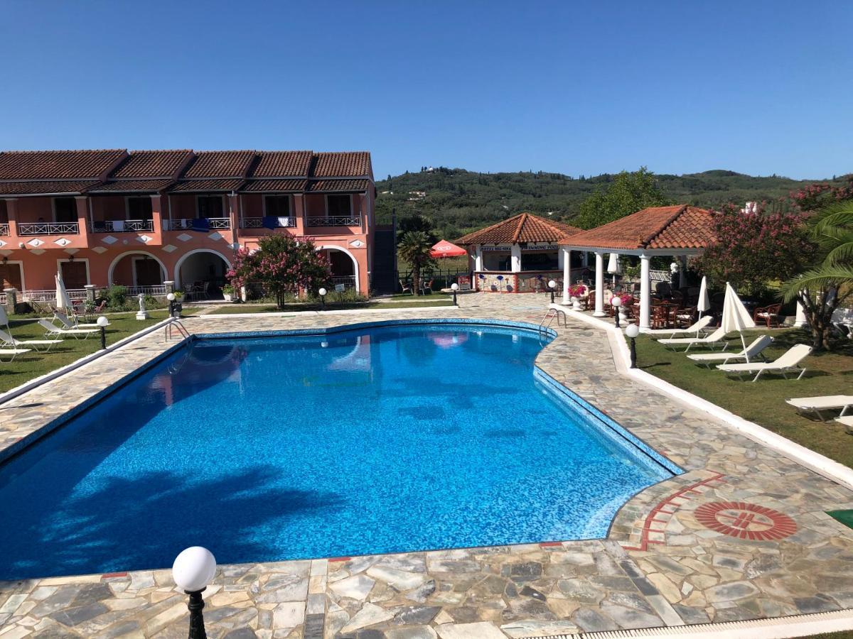 Regina Nina Hotel Vasilatika  Bagian luar foto