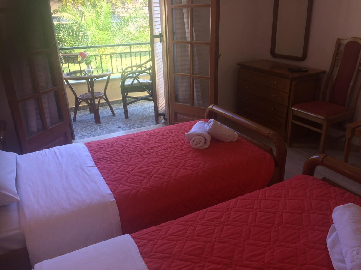 Regina Nina Hotel Vasilatika  Bagian luar foto